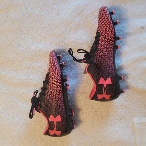 Under Armour Kids' Black and Pink Soccer Cleats